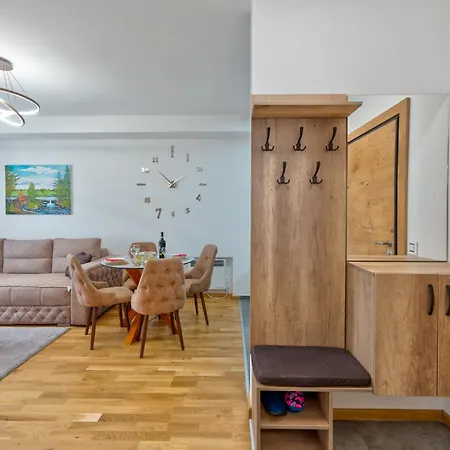 Apartment Milosavljevic *