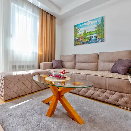 Apartment Milosavljevic *